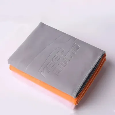 Produktbild von Microfaser Handtuch 100x40cm, hochwertig verarbeitet, saugfähig und geruchsabweisend, schnelltrocknend