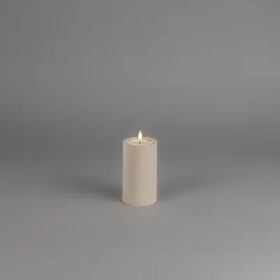 Produktbild von LED Kunststoffkerze sand Außen 1873-970 6h Timer D7 H12,5cm excl.2xAA IP44