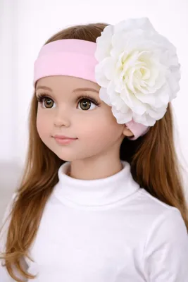 Produktbild von Gigis Bandana Mädchen Rosa – mit weißer Blume –  Kinder 5–8 Jahre – modisch & bequem für Frühling/Sommer