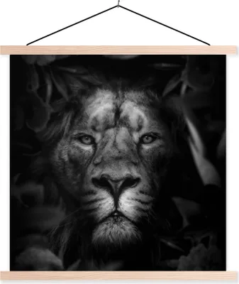 Produktbild von MuchoWow® Textilposter Tiere - Löwe - Dschungel - Schwarz - Weiß 60x60 cm mit holzfarbenen Rahmen - Wanddekoration
