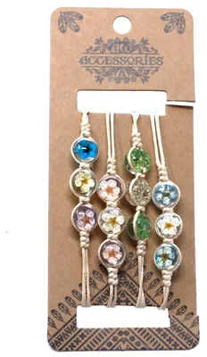 Image de Fleurs pressées - Bracelet à trois fleurs