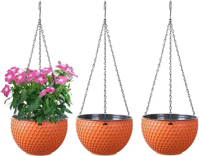 Produktbild von Hängende Blumentöpfe 3er Set, Selbstbewässerung Hängepflanztöpfe Mit Wasserspeicher & Ablaufloch Bienenwabe Blumenampel Mit Rostfrei Ketten,  Ziegelrot, L (Kaliber 25,5 cm)