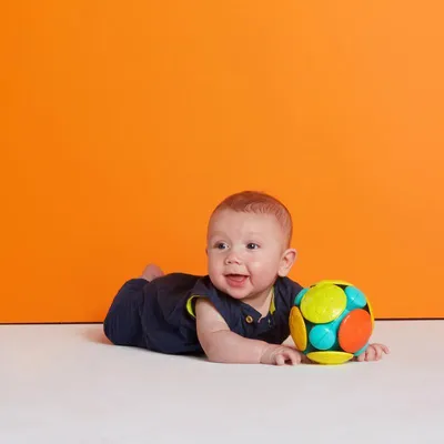 Obrázok produktu pre Bright Starts Wobble Bobble Crawl & Chase Ball