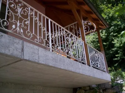 Produktbild von Klassische Stahl Treppe Schmiedeeisen Treppen Balkon Geländer Maßfertigung 113