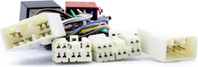 Image de Adaptateur radio ISO pour Mazda 19872001
