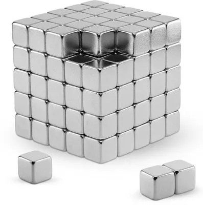 Produktbild von Kleine Magnetkubus 5x5x5mm silber stark 0,8kg