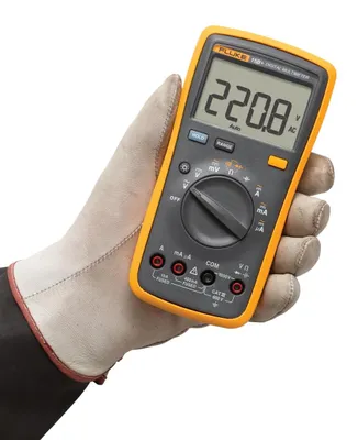 Produktbild von Fluke 15B+/EUR Digital Multimeter ** 6101376