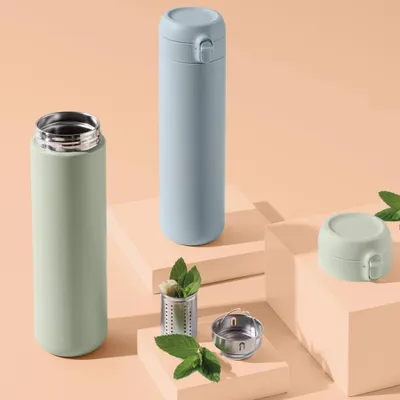 Produktbild von BergHOFF LEO - Thermoflasche 700ml - Herausnehmbarer Tee- und Fruchteinsatz - aus Edelstahl - Doppelwandig - für heiße und kalte Gerichte - Grun