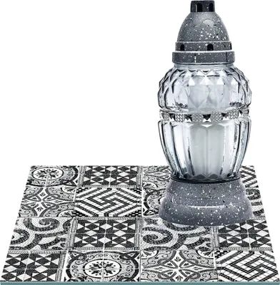 Zdjęcie produktu dla SZKLANA PODSTAWKA POD ZNICZE Z DEDYKACJĄ 40x40cm Mozajka 24h