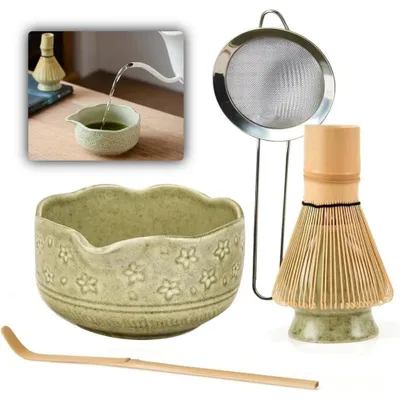 Produktbild von Matcha-Set aus Keramik - 5-teilig - Schale - Bambusbesen mit Halter - Edelstahlsieb - Maßlöffel - Grün