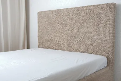 Produktbild von Bestcovers SUPERIOR Bettbezug - hypoallergener Mikrofaserbezug, reinigt und schützt die Möbel länger (beige, vestiletto king)