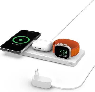 Produktbild von Belkin BOOST↑CHARGE PRO, Drinnen, Kabelloses Aufladen, Weiß