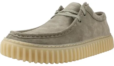 Produktbild von CLARKS Schnürschuhe Torhill Low mit großer, gerippter Außensohle 5357 Sage Suede 42