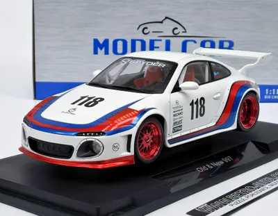 Zdjęcie produktu dla Porsche 911 (997) RWB Old & New 2020 biały/dekor MCG 1:18