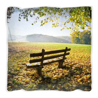 Produktbild von Wallario Premium Kissen, weiche Oberfläche, mit Motiv Idyllische Holzbank in den Bergen, Größe: 30 x 30 cm, mit weißer Rückseite
