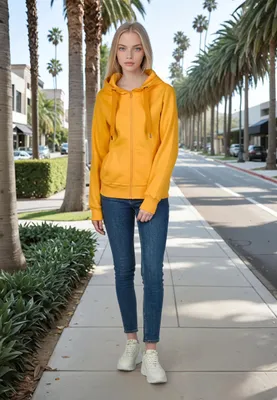 Produktbild von salzhaut Damen Sweatjacke SÖÖTE S Kuschelige Kapuzenjacke für Frauen aus weichem Baumwoll-Mix – Maritimer Zip-Hoodie mit dicken Kordeln – Designed in Hamburg