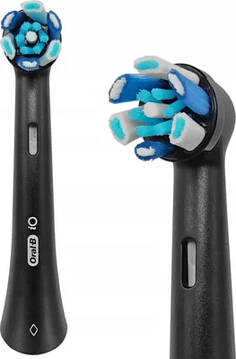 Produktbild von Oral-B Aufsteckbürste iO Ultimate Clean Schwarz 1 Stück passend für iO Serie