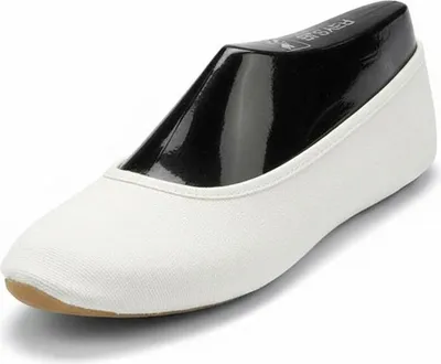 Produktbild von Bleyer GYMNASTIKSCHUH weiß 24