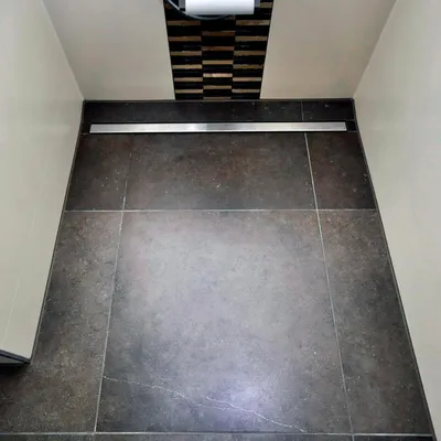 Image de Barrette de finition pour évacuation linéaire Fundo Riolito neo - inox - L. 110 cm