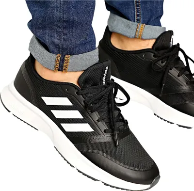 Productafbeelding van Adidas sneakers, model EH1366, kleur zwart, maat 41 1/3