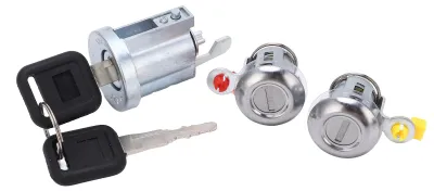 Obrázek produktu pro Zámek zapalování s klíči, číslo dílu 8 97035293 0, náhradní díl odolný proti korozi, kompatibilní s vozy Isuzu NPR, NQR, NKR, ELF, vyrobených v letech 1994-2007