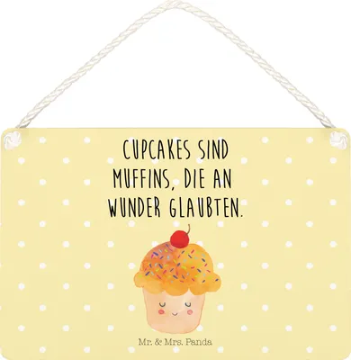 Produktbild von Mr. & Mrs. Panda Schild Cupcake DIN A5 - Gelb Pastell - Geschenk, Muffin, Cupcakes, Wandbild Holz, Motivation Sprüche, Türschild, Küche Spruch, Deko, Holzschild, Wunder