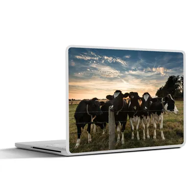 Produktbild von MuchoWow® Laptop Aufkleber Sticker Cover Tiere - Kuh 40x30 cm - Laptop Dekoration - Selbstklebend