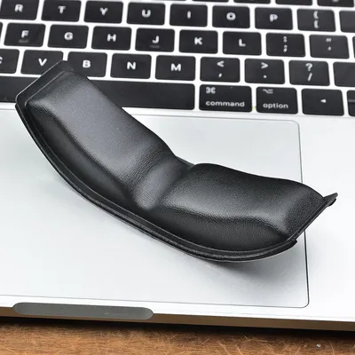 Immagine prodotto di INF Cuscinetto di ricambio in pelle proteica per Sennheiser HD560S HD400 Pro HD620S