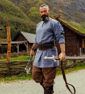 Produktbild von Wikinger Tunika Blaugrau "Torsten" L