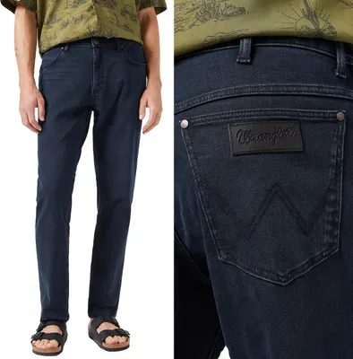 Produktbild von Wrangler RIVER CloudySkies klassische, leicht taillierte Denim-Hose W31 L30