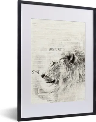 Produktbild von MuchoWow® MuchoWow® Gerahmtes Poster Zeitung - Löwe - Schwarz - Weiß 30x40 cm - Poster mit zchwarzem Bilderrahmen - Wandposter Schlafzimmer