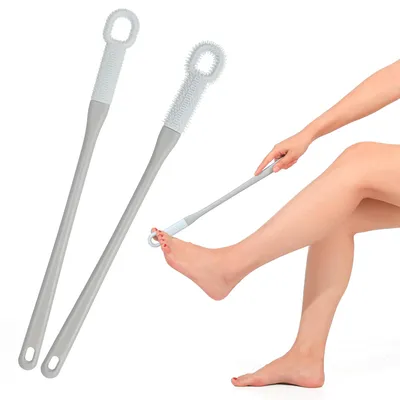 Productafbeelding van Set van 2 siliconen voetwassers, teenreinigers voor onder de douche, voetborstel met opzetstukken in twee maten, teenreinigers met lange handgreep, voetdoucheborstel voor senioren (grijs, model 2.0)