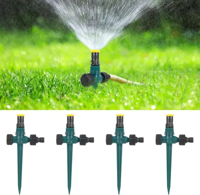 Imagen del producto de Paquete de 4 aspersores para césped con estaca de anclaje y 4 conectores dobles, aspersor automático de riego de 360° ajustable, ideal para jardines y céspedes