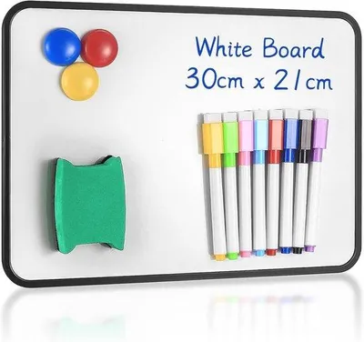 Produktbild von Famanu A4 Whiteboard Doppelseitig - Trocken abwischbares Magnetboard mit Stiften und Radiergummi