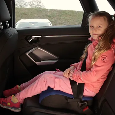 Produktbild von UNITED KIDS Autositzerhöhung Safari – iSize Norm R129 Autositz für Kinder von 135-150 cm, Farbe:Mira