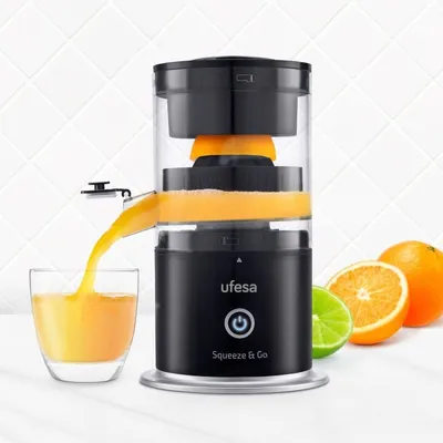 Obrázek produktu pro Bezdrátový odšťavňovač Ufesa Squeeze & Go, černý