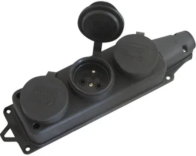 Obrázok produktu pre Zásuvka 3-násobná IP44 16A 250V čierna