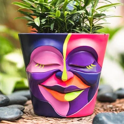 Produktbild von Regenbogengesteelter keramiekpot - Unikale, farbenfrohe Pflanzervase für Innen- und Außenbereich