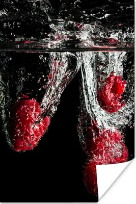 Produktbild von MuchoWow® Poster Himbeeren - Obst - Stilleben - Wasser - Schwarz - Rot 80x120 cm - Papierdruck