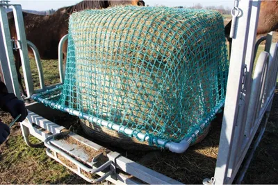 Produktbild von SET Heunetz 400x400 / 4,5cm + Rahmen für Viereckraufen 2 x 2 m