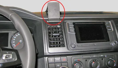 Produktbild von Brodit ProClip Fahrzeughalter 855135 - Mittelbefestigung- NUR für Komfort-Armaturenbrett OHNE Deckel auf der mittleren Ablagetasche - Volkswagen Caravelle 16-20, Volkswagen T6 Transporter/Pickup 16-20
