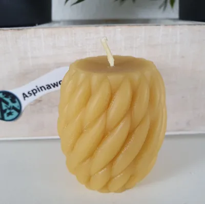 Immagine prodotto di Candela in cera d'api Candela rotonda con motivo 7 cm
