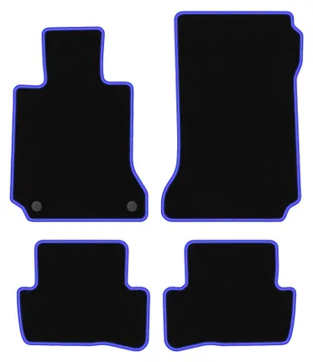 Image de Tapis de sol en moquette pour Mercedes C W204 2007-2014 (berline/break/coupé) – jeu 4 pièces, noir/bleu, sur mesure – Wielganizator CARLUX