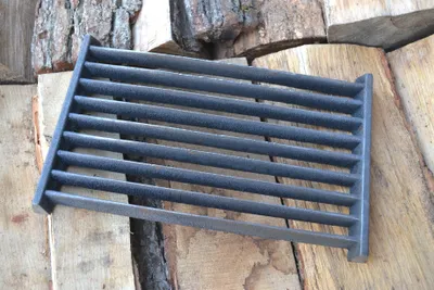 Immagine prodotto di SEZAM - Griglia per stufa 33 x 21 cm Ghisa Griglia in ghisa Griglia per camino quadrata Griglia per cenere Stufa a legna Griglia da tavolo Griglia per stufa Camino Nuovo