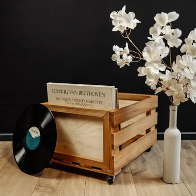 Produktbild von Creative Deco Vinyl Box zur Aufbewahrung bis zu 80 Schallplatten - Regal Holzbox