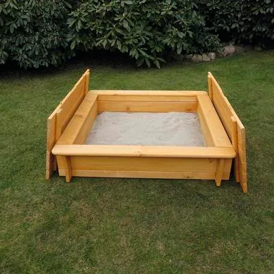 Produktbild von Sandkasten Tessa 100 mit Vollabdeckung Holz 100 x 100 x 24 cm braun