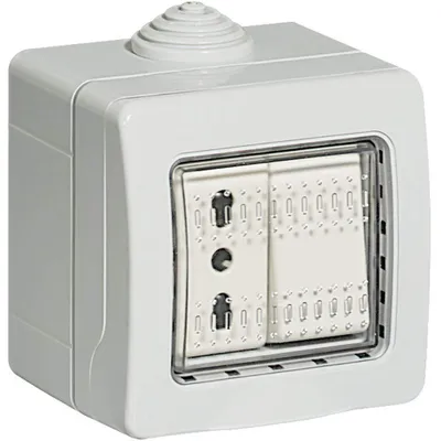 Produktbild von Bticino 2-fach Steckdose, staub- und wasserdicht, Brustschutz, 001010599