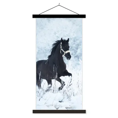 Produktbild von MuchoWow® Textilposter Pferd - Schnee - Winter 90x180 cm mit schwarzem Rahmen - Dekoration Wohnzimmer