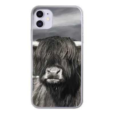 Produktbild von MuchoWow® Handyhülle Schutzhülle Hülle für iPhone 11 Schottischer Highlander - Tiere - Hörner Silikon Softcase Handy Hülle - Handytasche