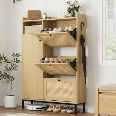Imagen del producto de Zapatero con 3 puertas y 4 estantes, dimensiones: 89,9 x 23,6 x 131,3 cm